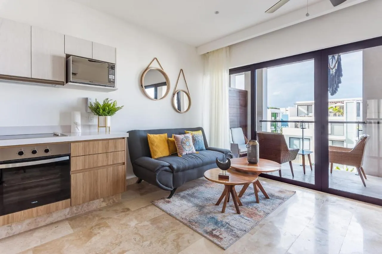 Apartment 2Br In Top Location, Condo Ipana Brand New, High Speed Wifi, 3 Rooftop Pools, Gym And Rooftop Bar With Ocean View Playa del Carmen Mexico