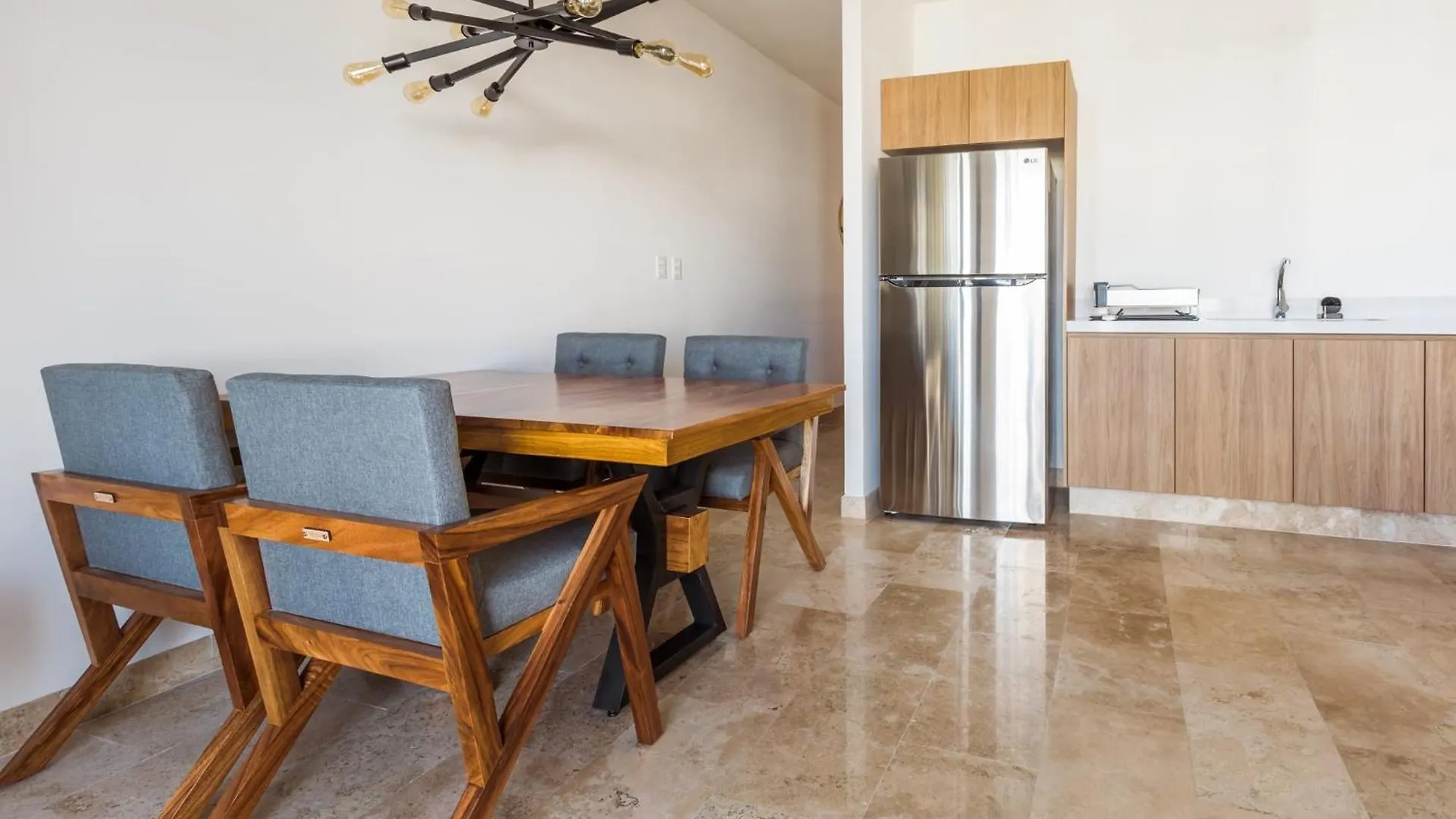 Apartment 2Br In Top Location, Condo Ipana Brand New, High Speed Wifi, 3 Rooftop Pools, Gym And Rooftop Bar With Ocean View Playa del Carmen