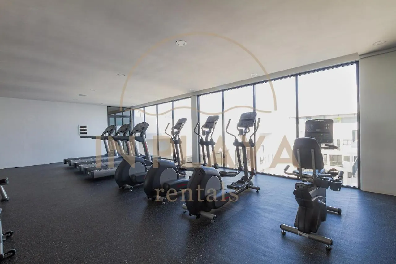 2Br In Top Location, Condo Ipana Brand New, High Speed Wifi, 3 Rooftop Pools, Gym And Rooftop Bar With Ocean View Playa del Carmen