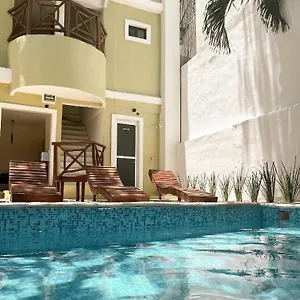  Hotel Rodina